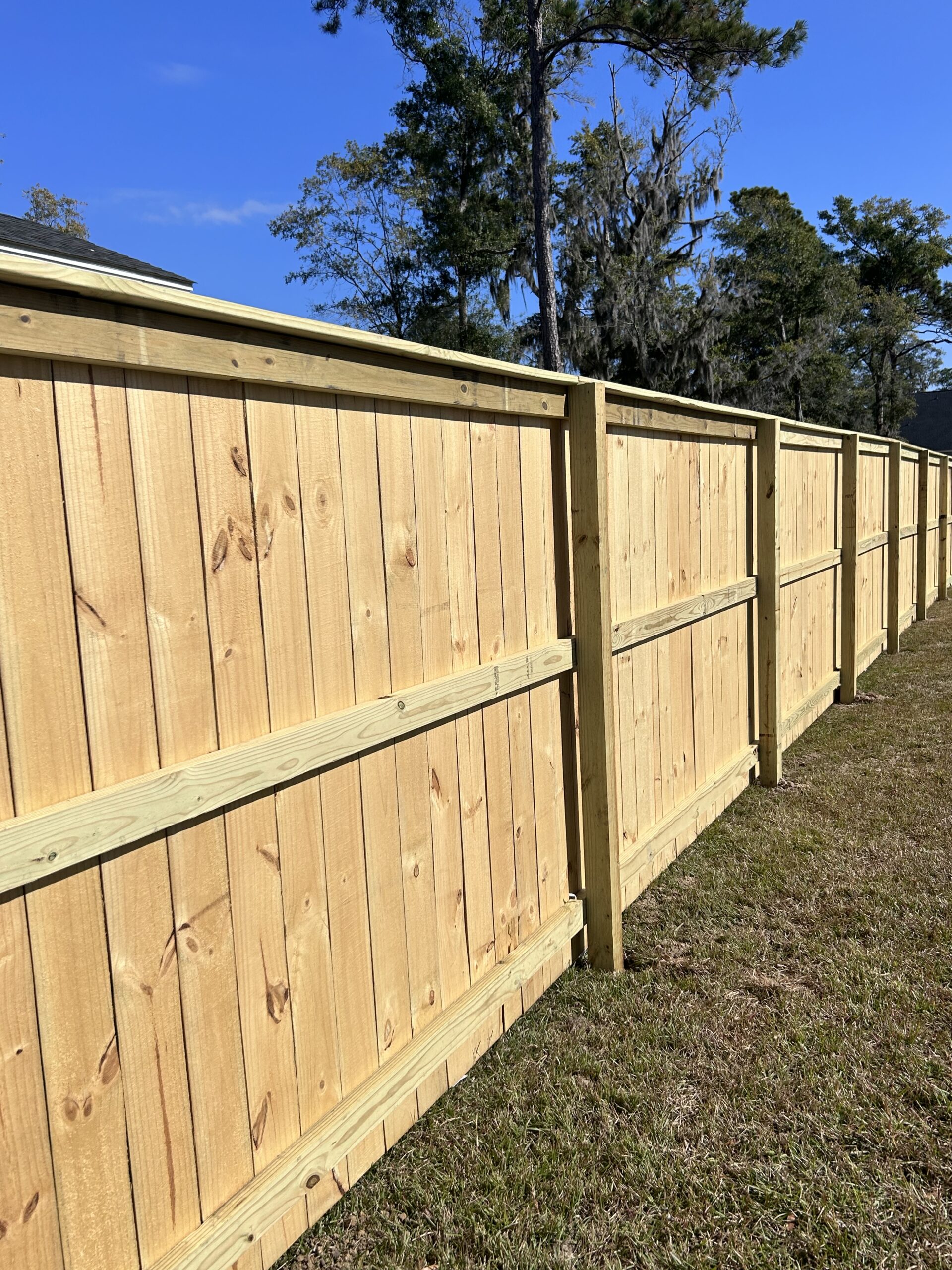 Fence & Gate Painting/Staining